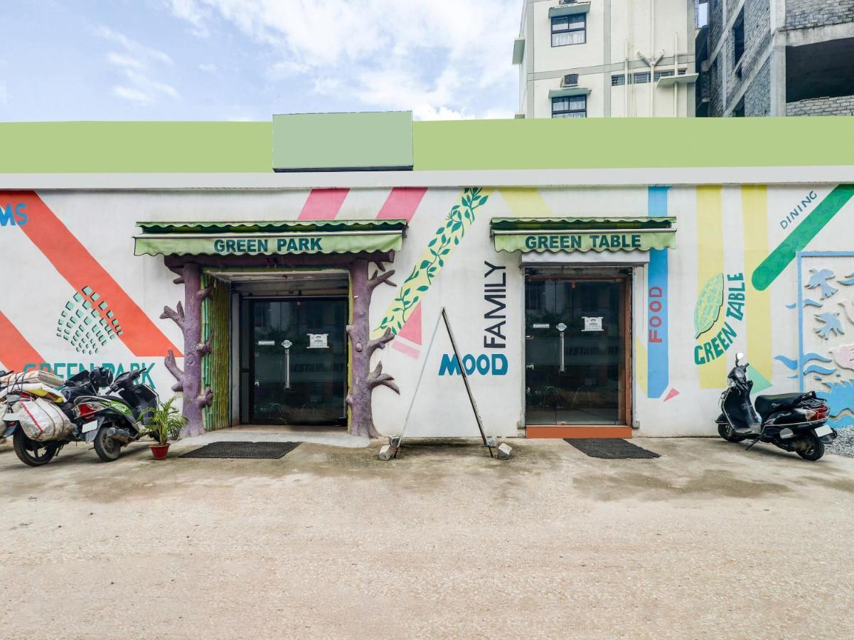 Oyo 82143 Green Park Sapan Ranchi Exteriör bild